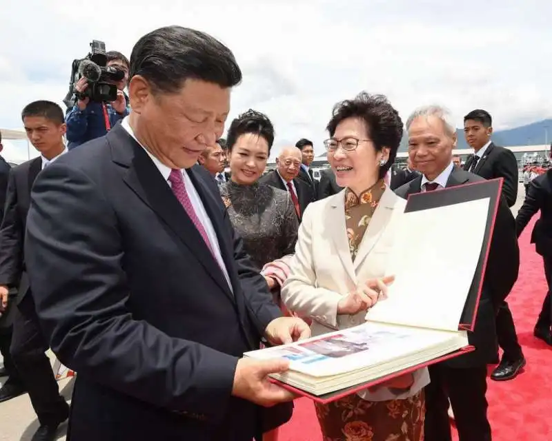 carrie lam xi jinping 1