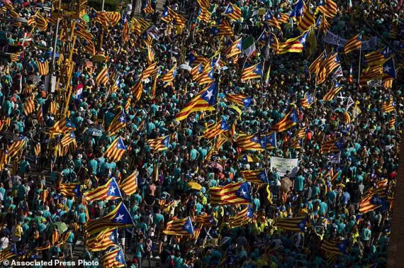 diada   manifestazione per l'indipendenza a barcellona   11 settembre 2019 10