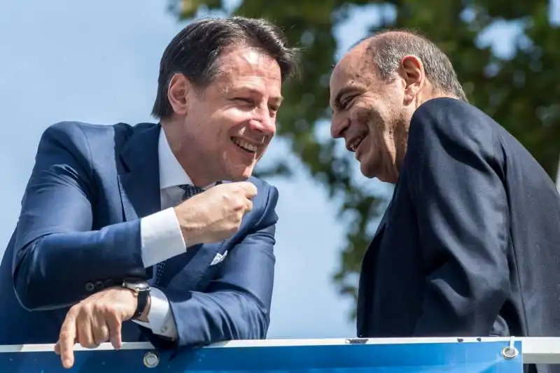 giuseppe conte con bruno vespa   atreju 2019