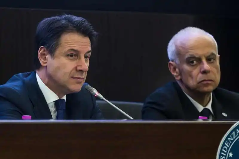 giuseppe conte gennaro vecchione