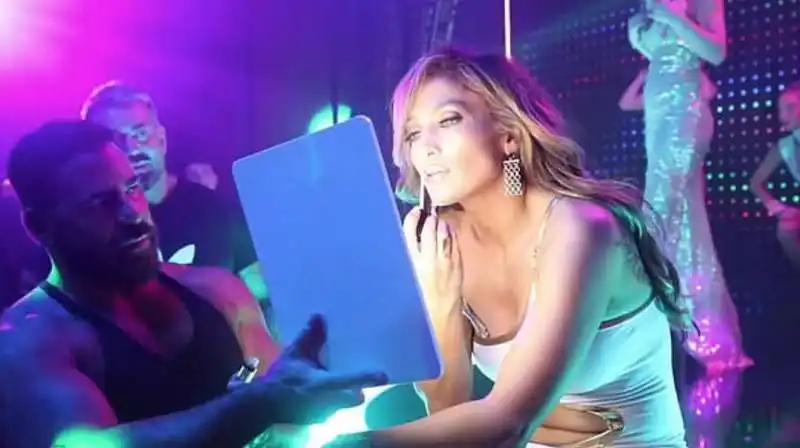 jennifer lopez in 'hustlers' 15