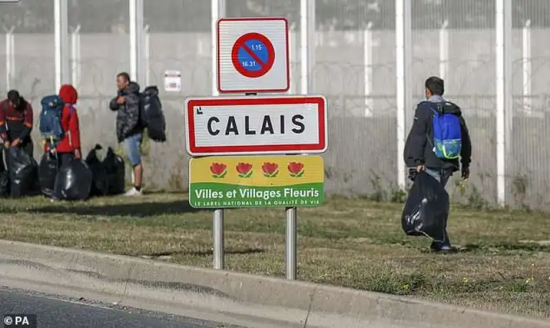 migranti a calais 3