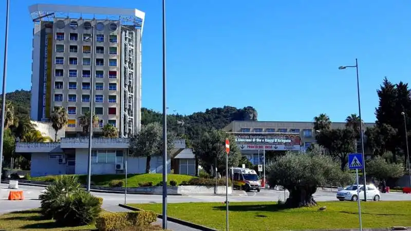 ospedale di Salerno San Giovanni di Dio e Ruggi D Aragona