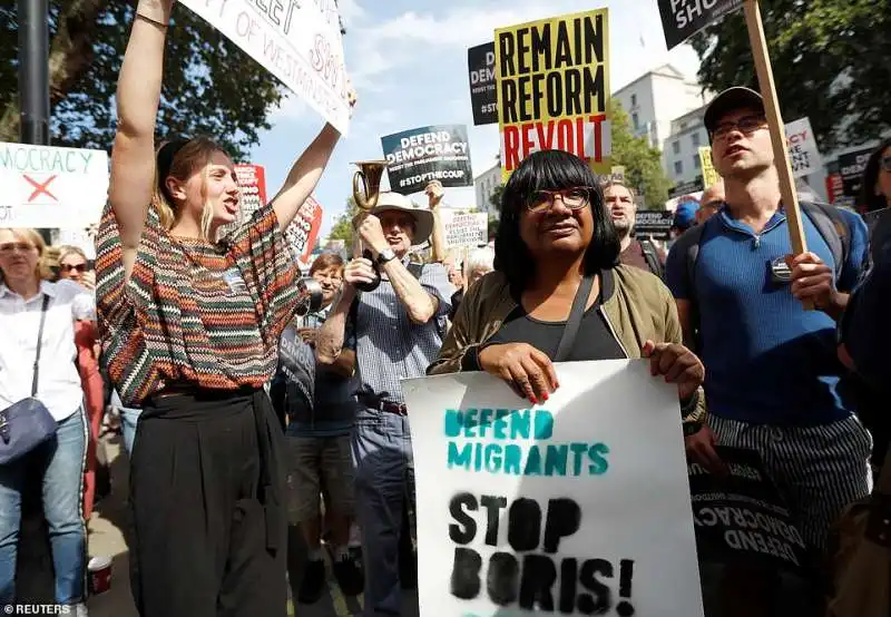 proteste contro boris johnson 1