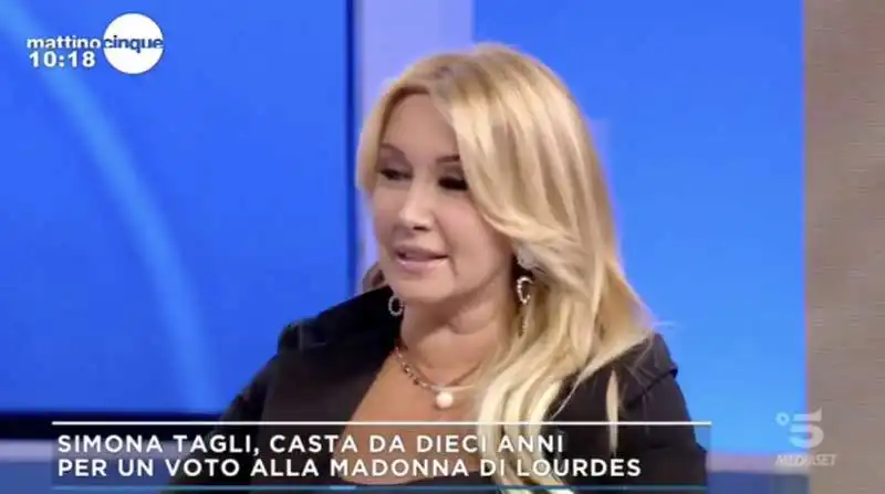 simona tagli a mattino cinque 1