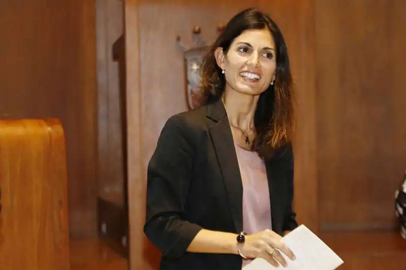 virginia raggi 3