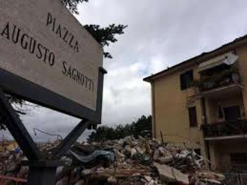 amatrice case di piazza sagnotti