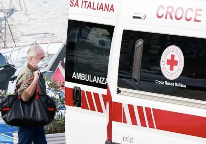 AURELIO DE LAURENTIIS SALE IN AMBULANZA