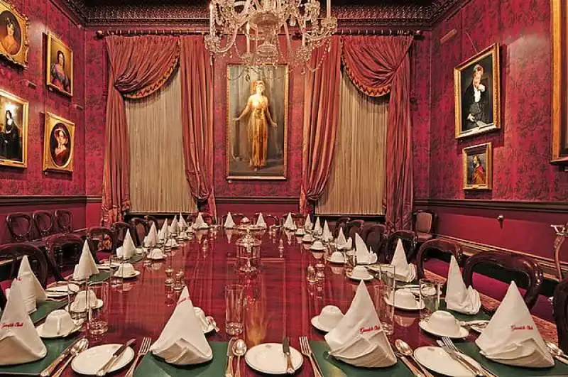 garrick club