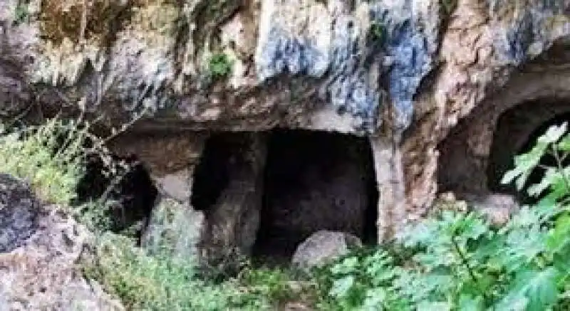 grotta paglicci rignano garganico 1