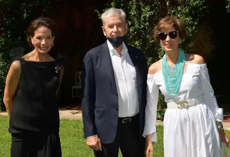 marisela federici con  l ambasciatore giovanni castellaneta e la moglie lilla  foto di bacco