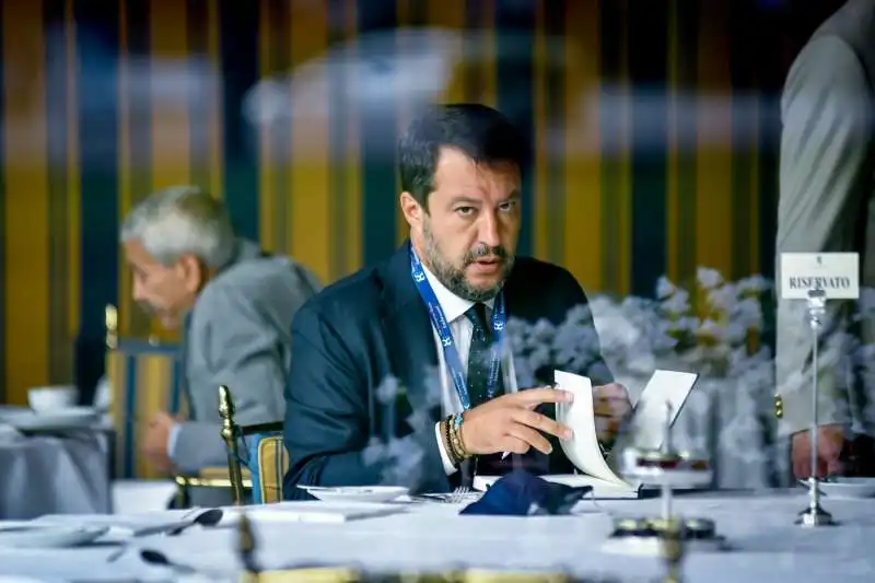 matteo salvini al forum di cernobbio