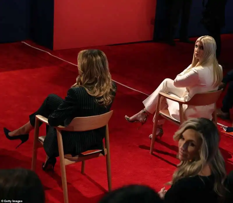 melania e ivanka al primo dibattito tv