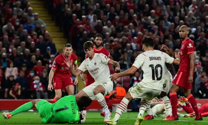 daniel maldini contro il liverpool 1