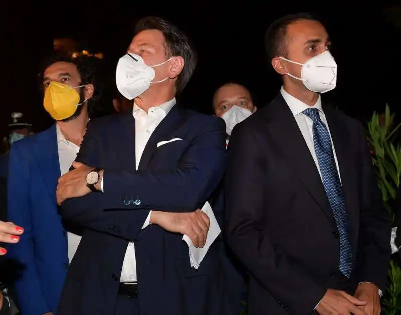 dino giarrusso  giuseppe conte  luigi di maio  foto di bacco