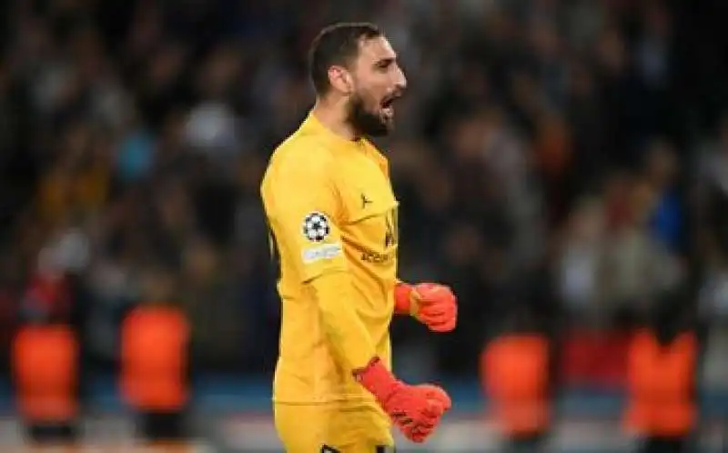 donnarumma psg 4