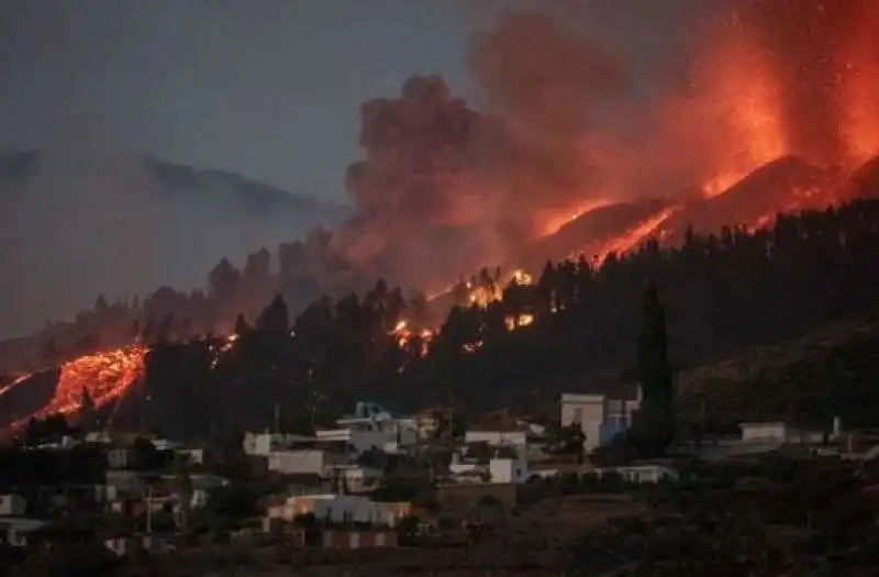 eruzione vulcano cumbre vieja alle canarie 7