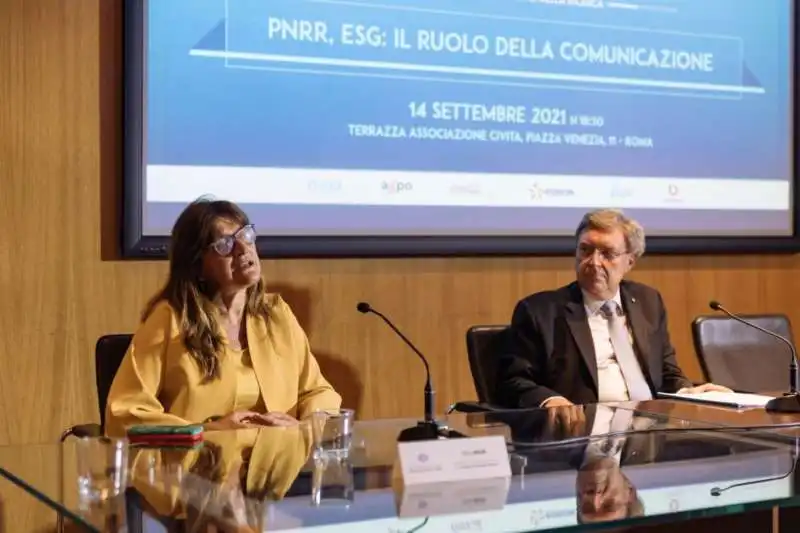 il convegno sulla comunicazione del pnrr