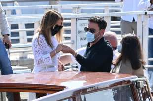 jennifer lopez e ben affleck a venezia 8