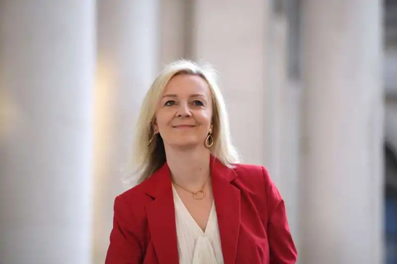 liz truss  8