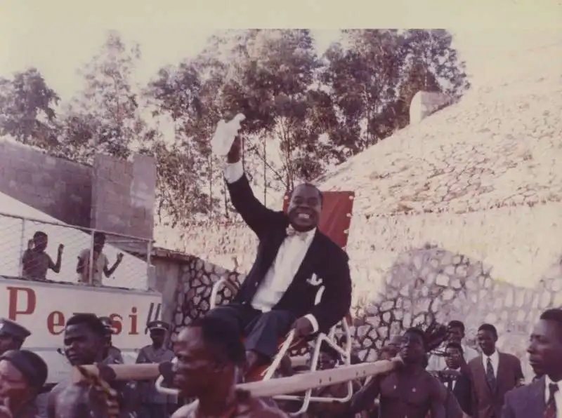 louis armstrong in congo 7