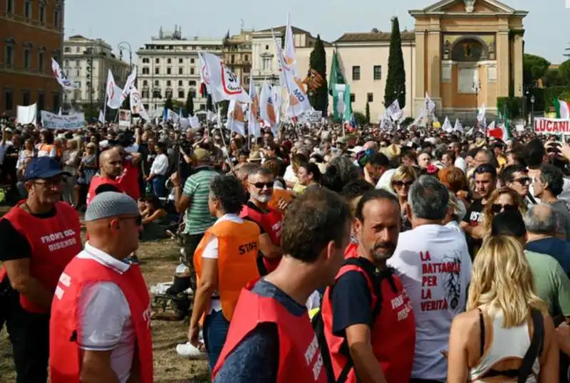 manifestazioni no vax 2