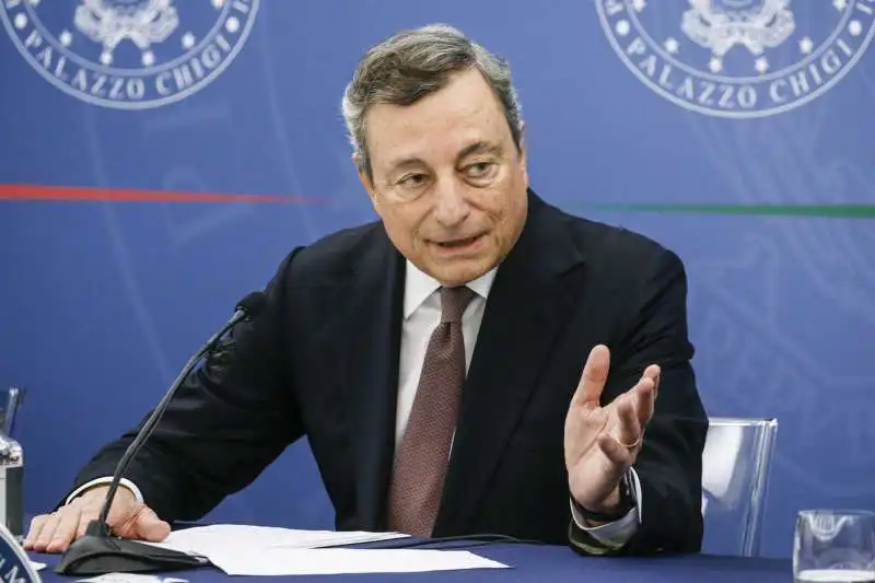 MARIO DRAGHI 