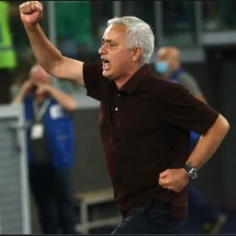 MOURINHO