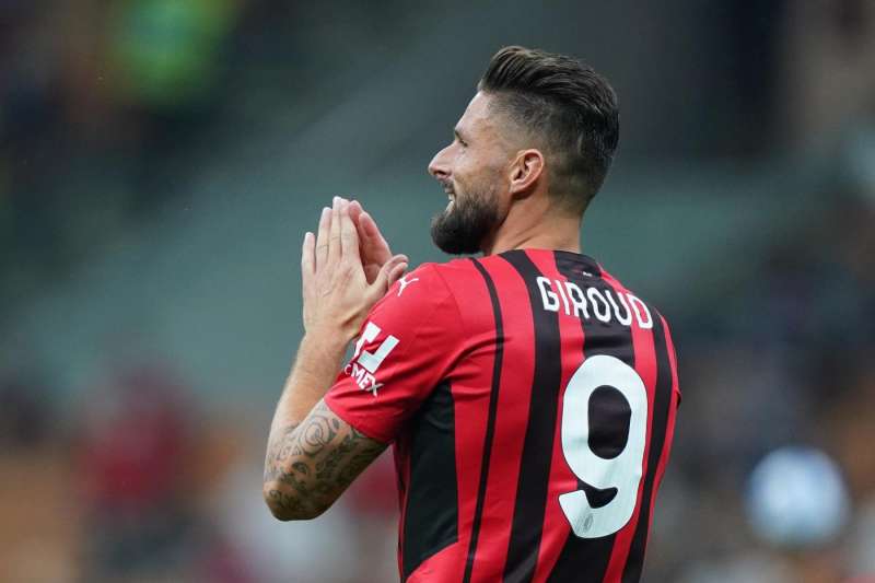 olivier giroud attaccante del milan 1