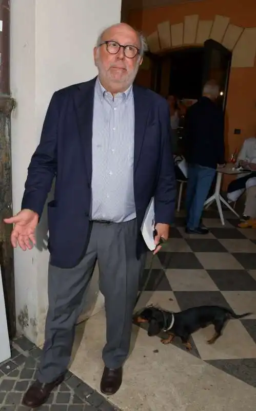 pierluigi battista con il piccolo enzo  foto di bacco (1)