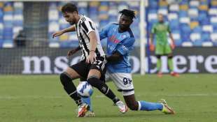 zambo anguissa napoli juventus 2