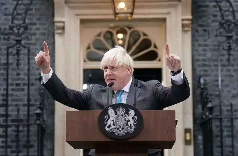 addio a downing street di boris johnson