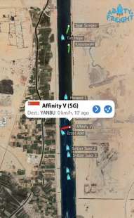 affinity v bloccata nel canale di suez