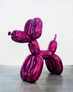 ballooon dog by jeff koons