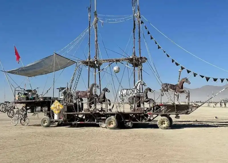 burning man 8