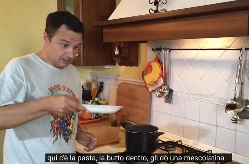 dario bressanini e la cottura della pasta a fuoco spento    2