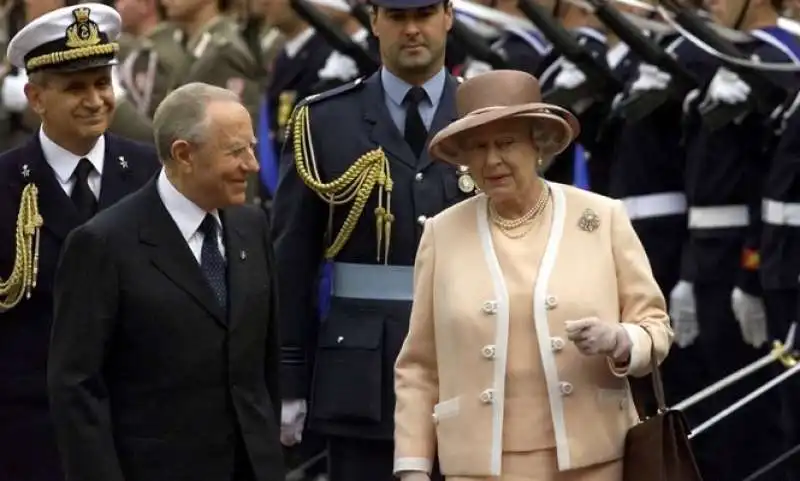 Elisabetta con Carlo Azeglio Ciampi