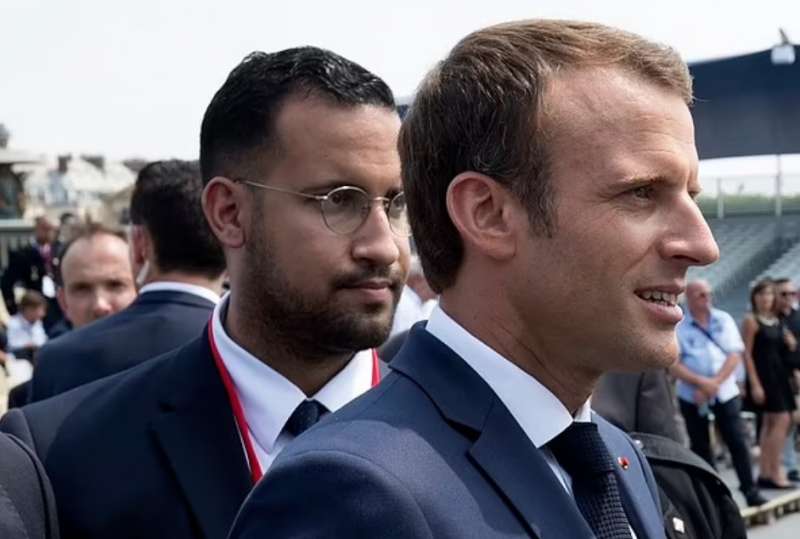 emmanuel macron alexandre benalla