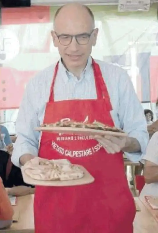 ENRICO LETTA CON LE PIZZE