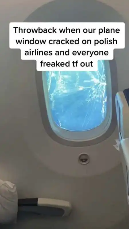 finestrino si incrina su un volo della poland airlines
