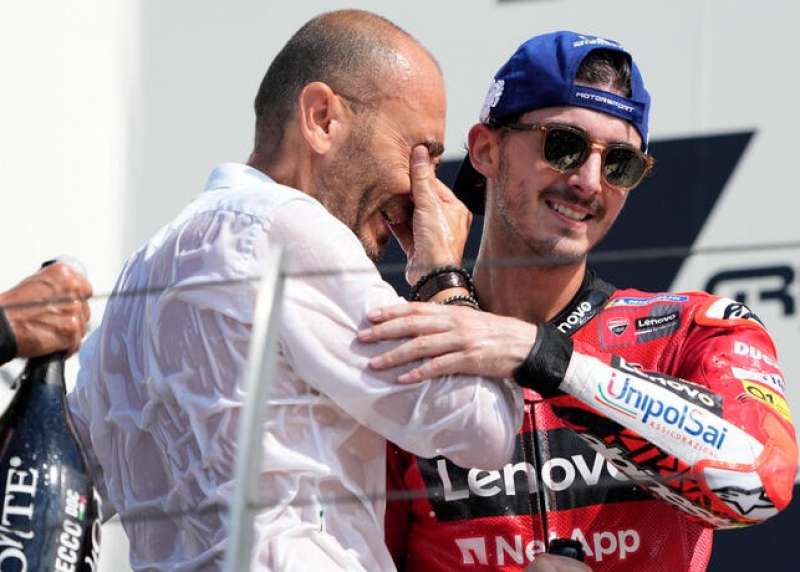 francesco bagnaia vince al gp di misano 15