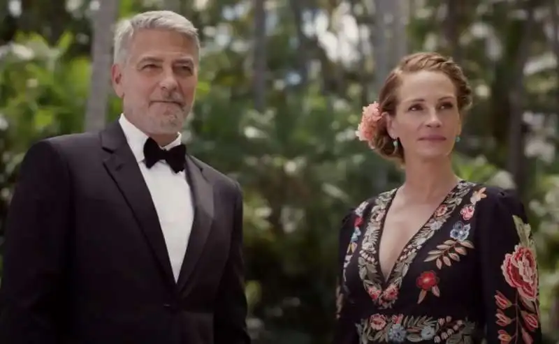 george clooney julia roberts   ticket to paradise 