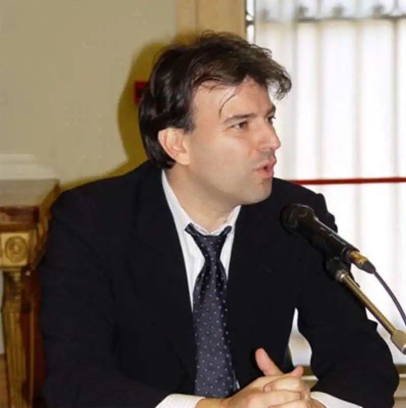 GIANLUCA LUCIANO 1