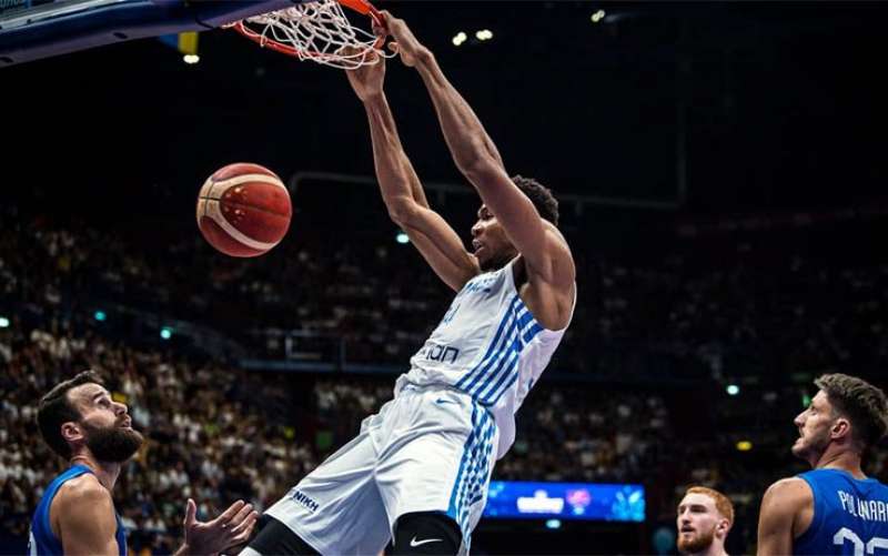 giannis antetokounmpo italia grecia