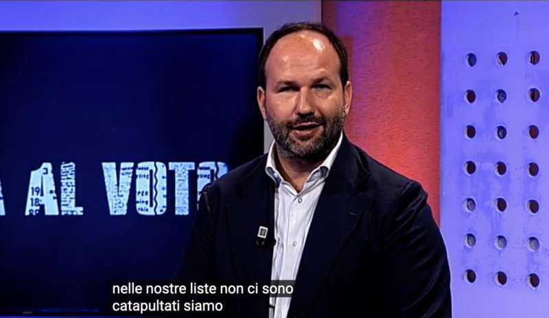 gianpiero zinzi ospite di tv luna 1