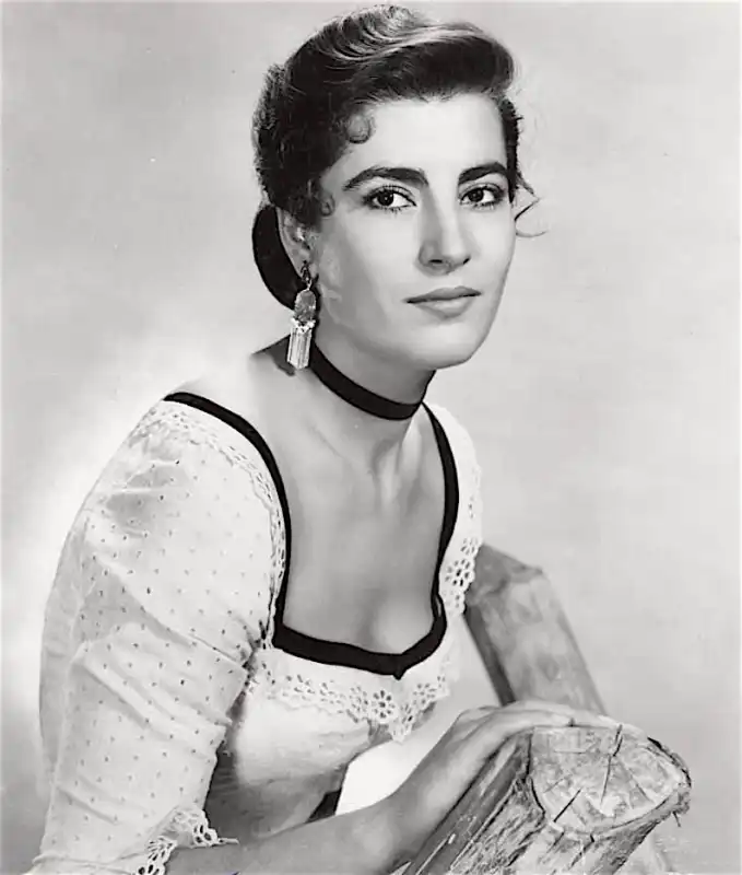 irene papas 4