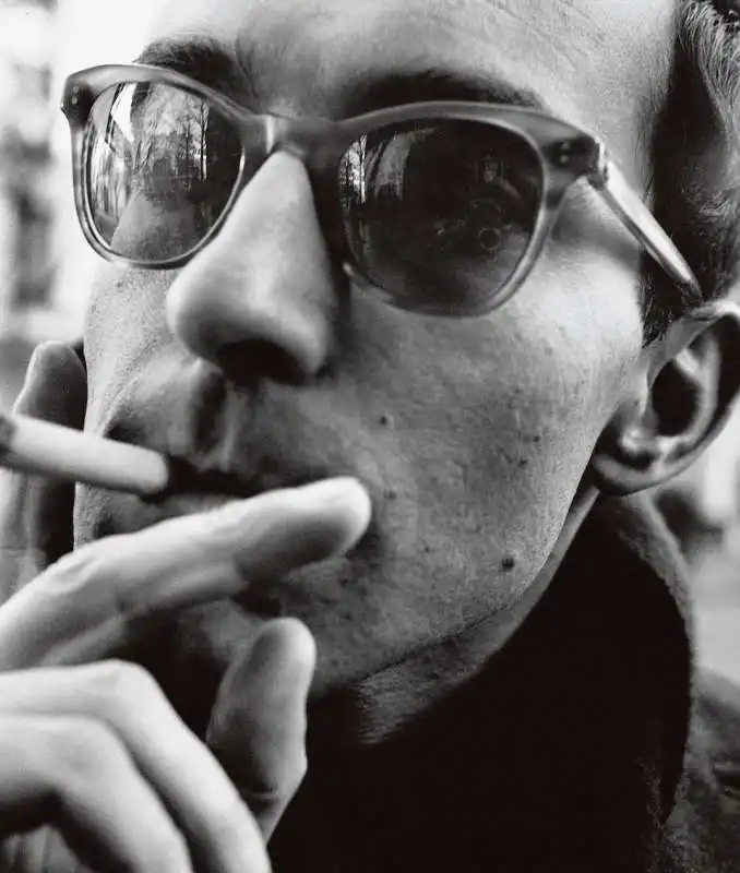 JEAN LUC GODARD 