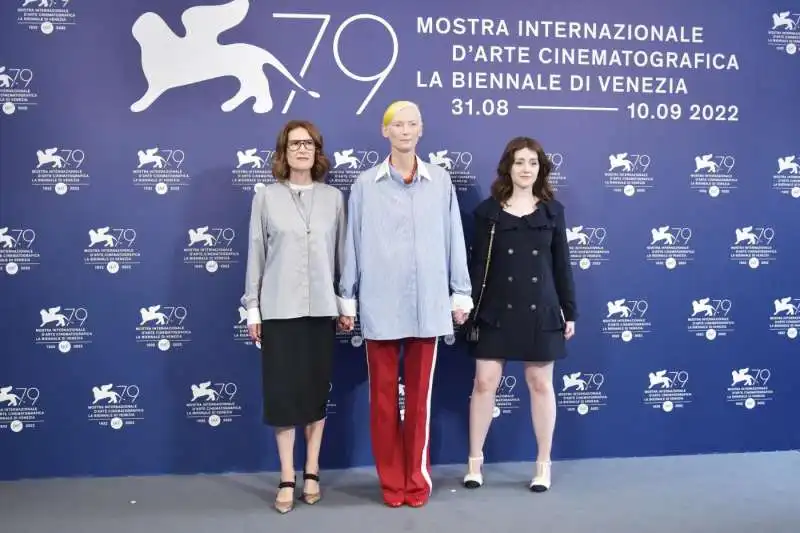 joanna hogg, tilda swinton and carly sophia davies