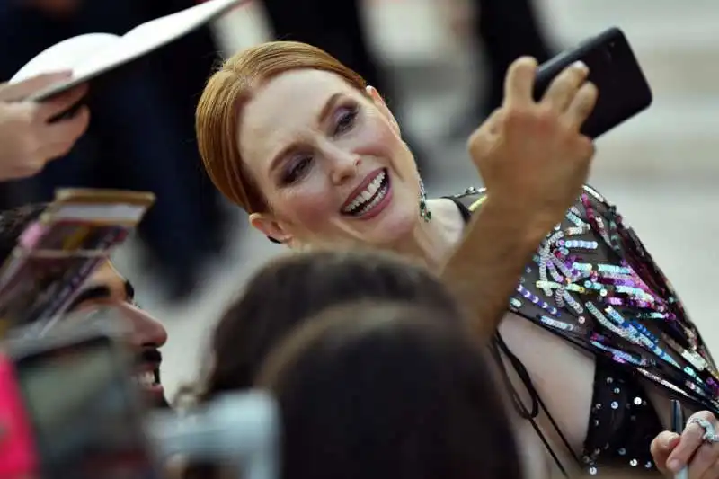 julianne moore  6