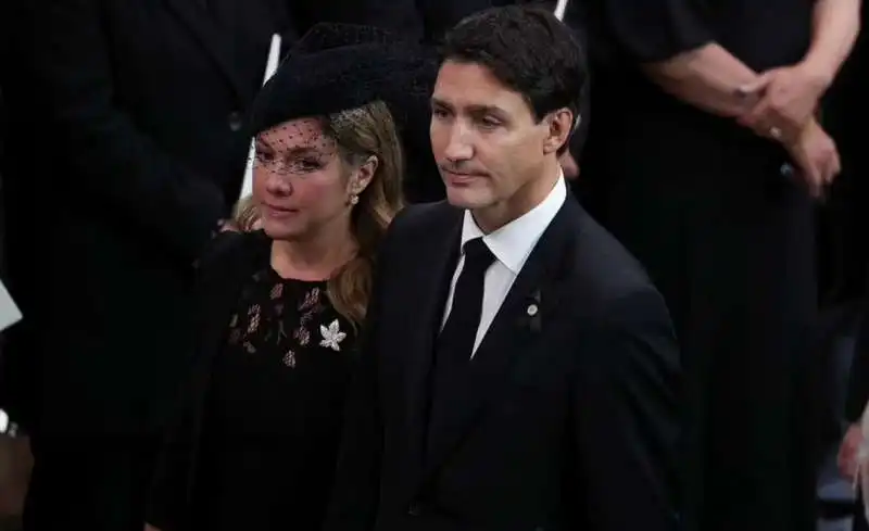 justin trudeau e la moglie al funerale della regina elisabetta